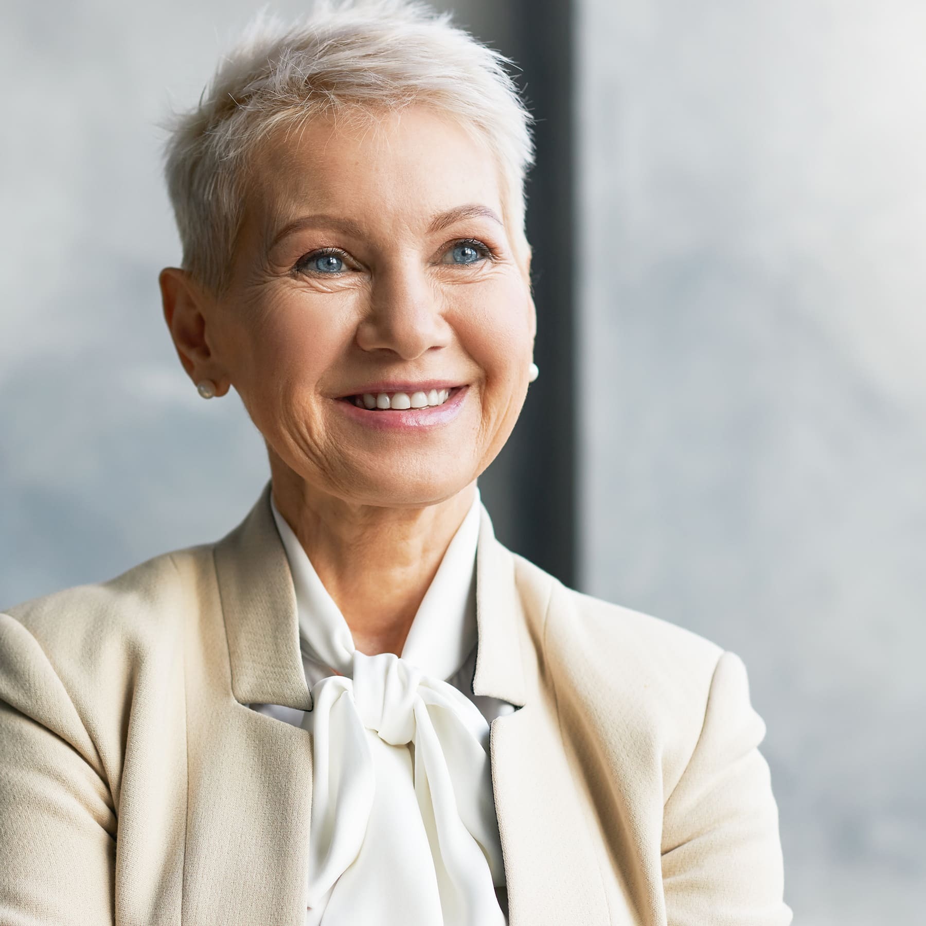 Smiling lady